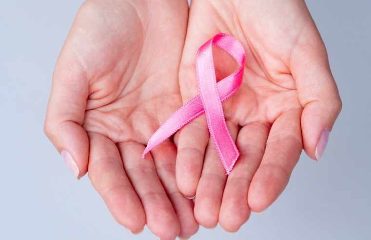 Outubro Rosa: Conheça mitos e verdades sobre o câncer de mama 